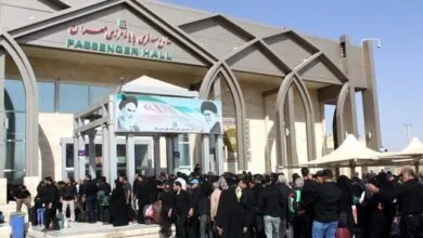 وضعیت نامناسب زائران ایرانی در مرز مهران!