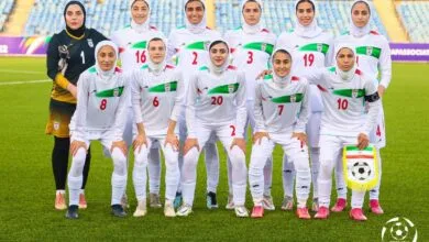 خوشحالی پربازدید دختران فوتبالیست بعد دریافت جام