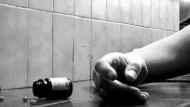 ویدئو متأثر کننده از اقدام به خودکشی کارگر جوان در چابهار