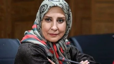 ژست متفکرانه مرجانه گلچین در پست جدیدش