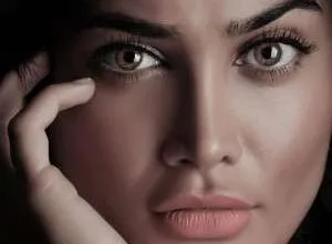 تغییر تیپ و چهره تینا آخوندتبار / عکس