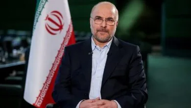 قالیباف خلبان پرواز تهران ـ سنپترزبورگ شد