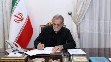 ابلاغیه جدید پزشکیان درباره جذب ۷۰هزار معلم بازنشسته