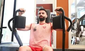 هوداران منتظر نمایش جایگزین سروش رفیعی هستند!