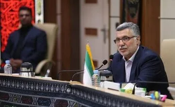 سوپرایز وزیر بهداشت برای پرستاران/ پرداخت مطالبات به پرستاران عملی شد