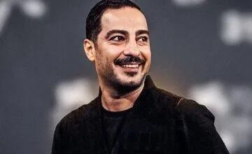 استوری جنجالی نوید محمدزاده در آغوش ژنرال وایرال شد +عکس