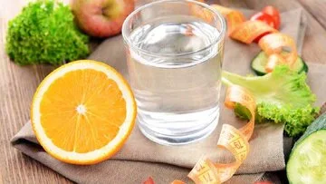 همراه این غذاها آب نخورید