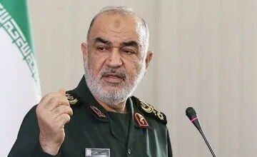 سردار سلامی: فرماندهان ما منتظر فرمان هستند