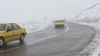 بارش برف و باران در جادههای ۱۰ استان کشور