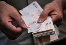 بلاتکلیفی دستمزد کارگران در آستانه سال نو/ تعیین حقوق ۱۴۰۴ به هفته آینده موکول شد