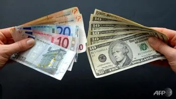 قیمت دلار در صرافی‌های بانکی، امروز ۱۹ مرداد ۱۴۰۱