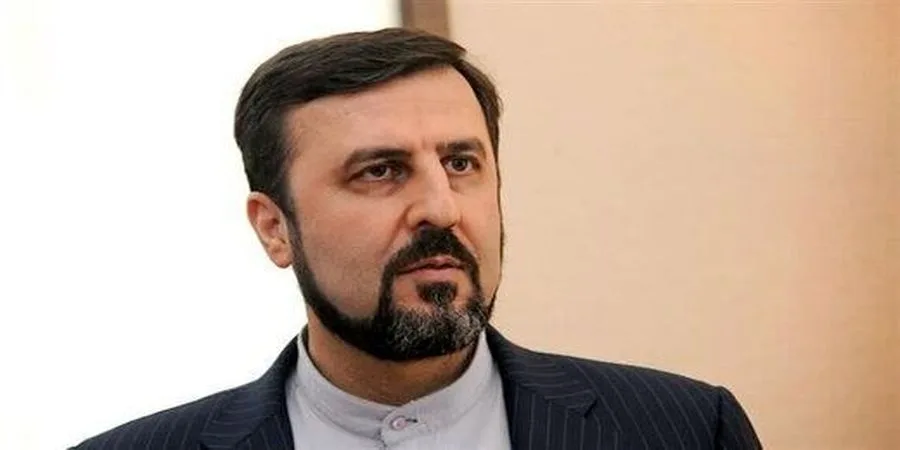 نامه غریب آبادی به رئیسی و قالیباف