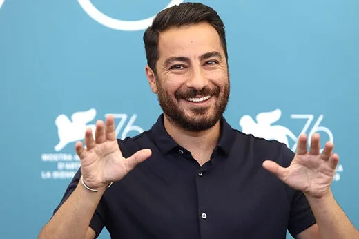 تئاتر نوید محمدزاده متوقف شد