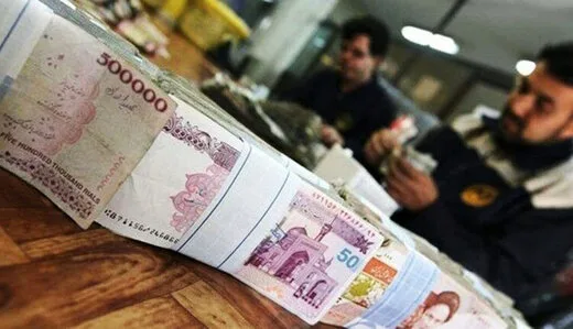 کارگران باید در روزهای آینده با صبوری طی کنند / کارگران و بازنشستگان منتظر حقوق ۱۵ میلیونی باشند؟