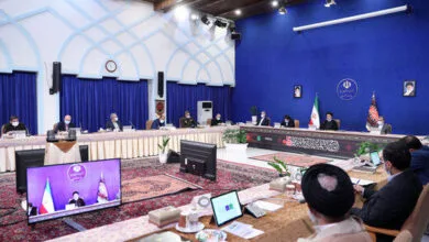 در هیئت دولت فرش ها جمع آوری شد