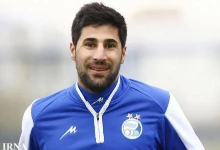 حمله وحشیانه به بازیکن سابق تیم ملی در مرکز شهر تهران!