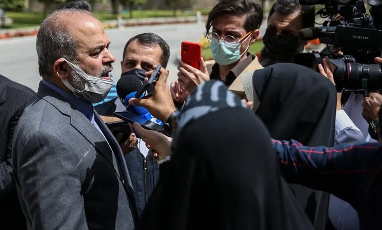 واکنش وزیر کشور به «انتشار عامدانه تصاویر کشف حجاب»