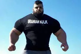 هالک ایرانی با ژست عجیب در مراسم عزاداری محرم+ عکس