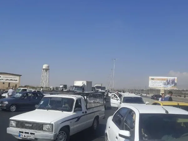فوت ۲ نفر در جریان آشوب‌های آزاد راه کرج - قزوین