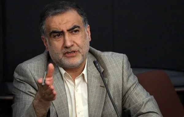 دزدانی که ۹۲ هزار میلیارد ثروت این کشور را به یغما برده بودند از فرصتی که گشت ارشاد به وجود آورد استفاده کردند