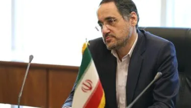 تدوین پیش نویس طرح قانونی برای بیان انتقادات و اعتراضات