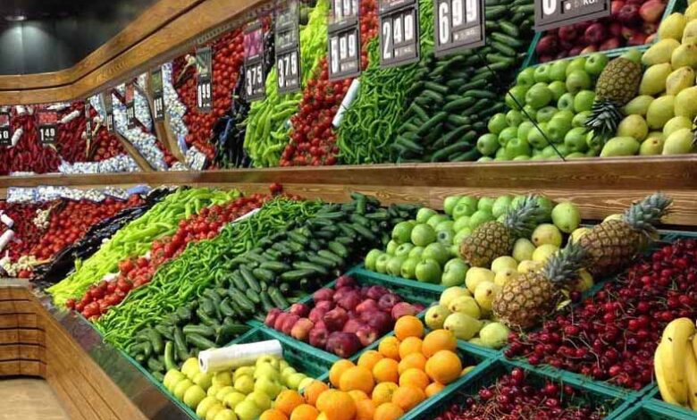 حرکت خداپسندانه یک مغازه دار : ارائه ی میوه ی رایگان