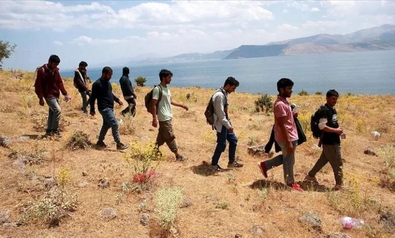 ویدئو جنجالی از ورود مهاجران افغان به مرز ایران
