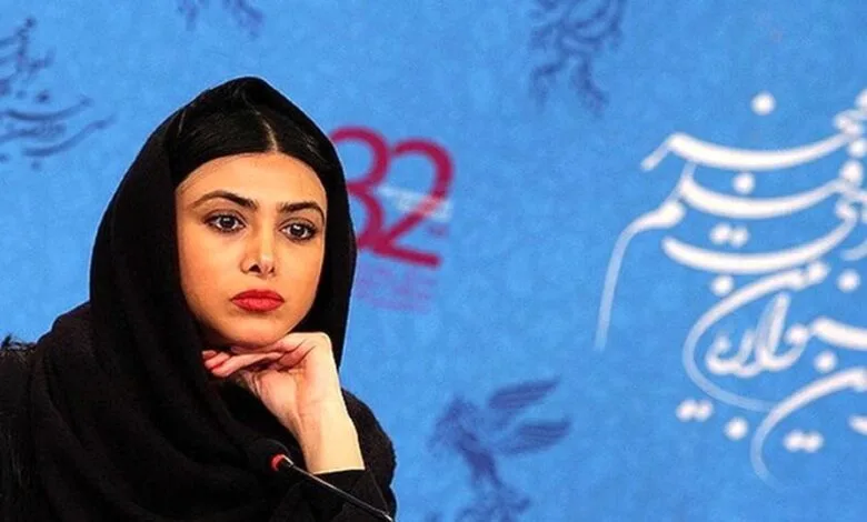 آزاده صمدی ممنوع‌الخروج شد!