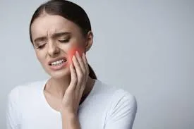 کاهش درد دندان و لثه با سبزی معطر