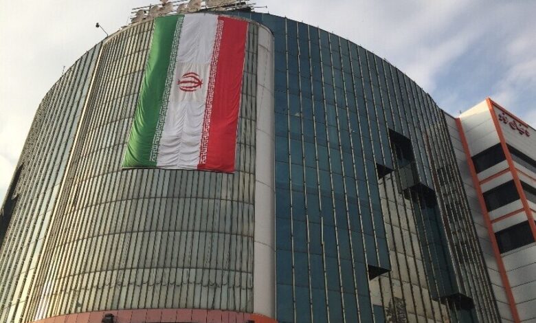 مجتمع مشهور تهران پلمب شد!