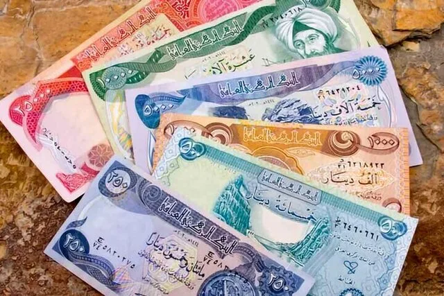 ارائه ارز اربعین در روز جمعه هم انجام می‌شود!