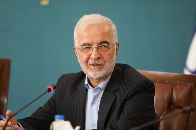 بررسی صلاحیت وزیر پیشنهادی کشور/ چه کمیسیون هایی موافق مومنی هستند؟