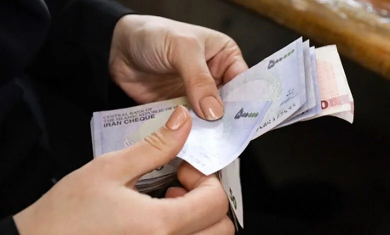 شوک بزرگ به مستمری بگیران/مستمری این افراد قطع شد