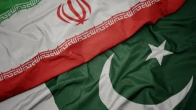 پیام متفاوت ایران به پاکستان به زبان اردو+ عکس