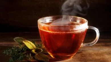 بلایی که نوشیدن زیاد چای و قهوه سرمان می‌آورد