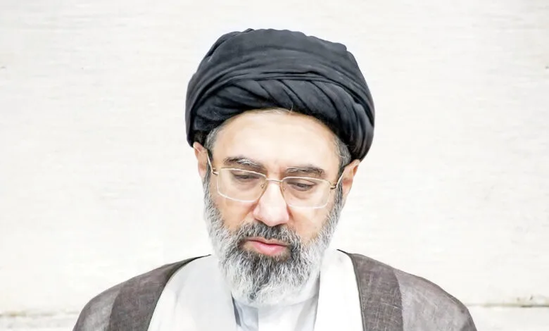 چرا کلاس درس سید مجتبی خامنه ای تعطیل شد؟