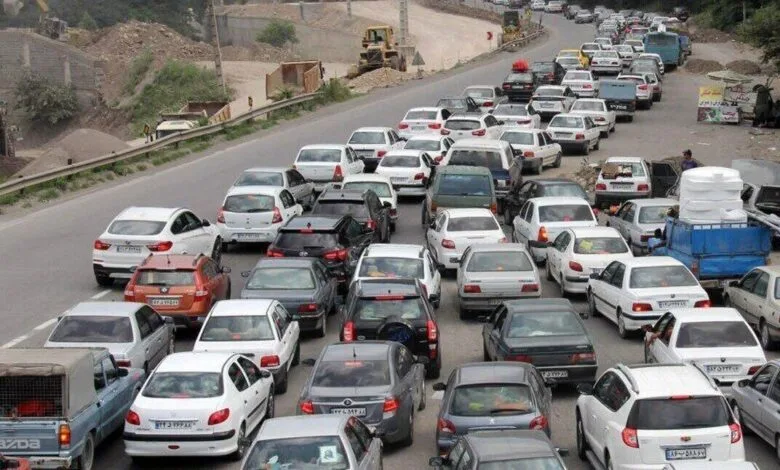 تررد در این محور شمالی سخت شد/ترافیک سنگین جاده را قفل کرد