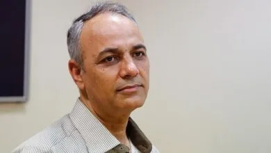 احمد زیدآبادی فعال سیاسی دست به افشاگری زد