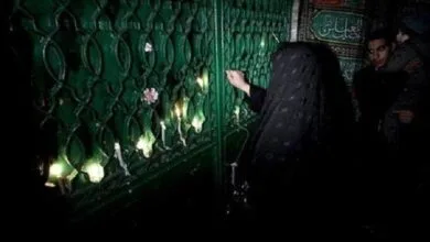 دق الباب یا کوبیدن در هفت مسجد در پایان ماه صفر حاجت می‌دهد؟