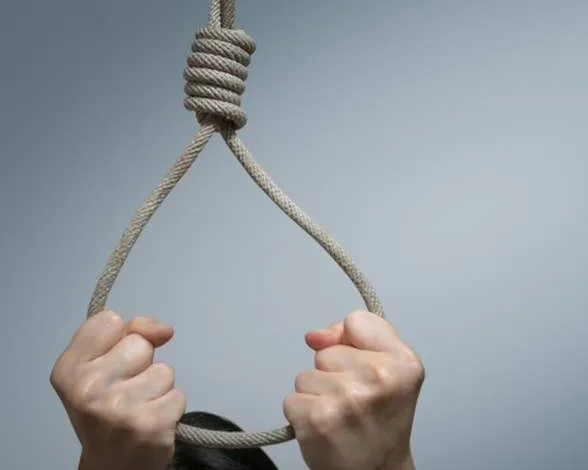 خبری دردناک اما واقعی/آمار نگران کننده خودکشی در محیط‌های جمعی