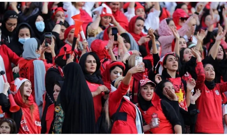 حضور بانوان در دربی پایتخت منتفی شد؟