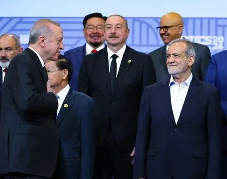 علت دست ندادن اردوغان با پزشکیان چه بود؟