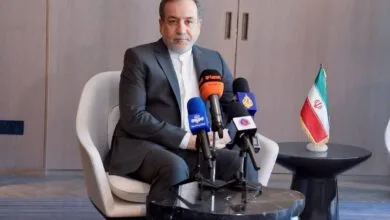پاسخ جنجالی زیدآبادی به توئیت عباس عراقچی