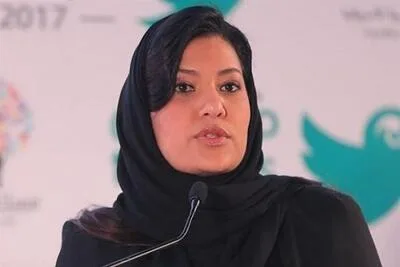 پوشش جنجالی سفیر زن عربستان در آمریکا +فیلم