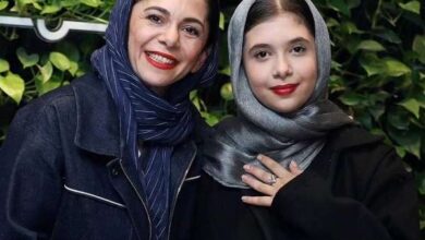 زیبایی خیره کننده نفس بازغی در کنار مادرش + عکس