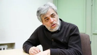 واکنش مهاجری به مخالفان FATF
