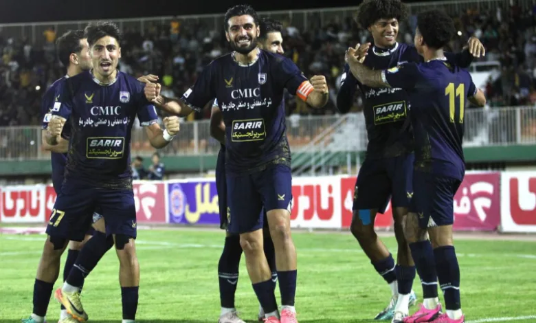 چادرملو 1 - 0 ذوب/ شگفتی سازی چادرملو ادامه دارد!
