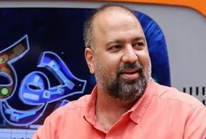 تصویری خانوادگی بازیگر جوکر در یک روز پاییزی کنار عشقش