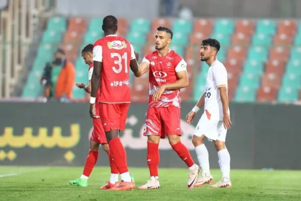 پرسپولیس 0 - نساجی 1/ باخت مقابل قعرنشین با اتفاقات عجیب