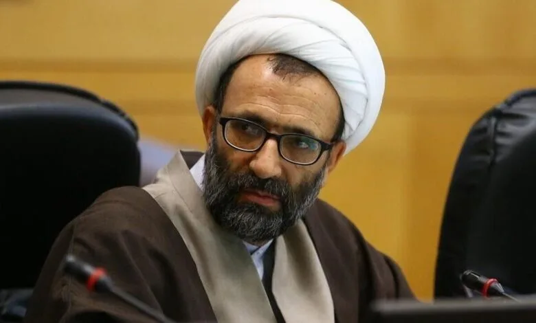 انتقاد شدید یک نماینده از پزشکیان؛ رئیس‌‎جمهور تصور می‌کند هنوز نماینده است!